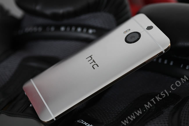 HTC M9+移动版降价